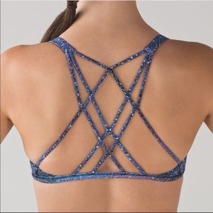 Lululemon free to be zen bra